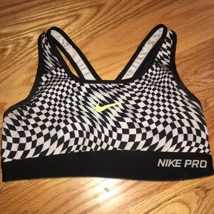 Black and white nike sports bra
